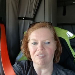 Meet your Posher, Joni